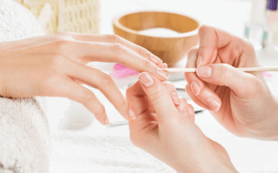 Manucure Tours : Guide complet pour des ongles parfaits